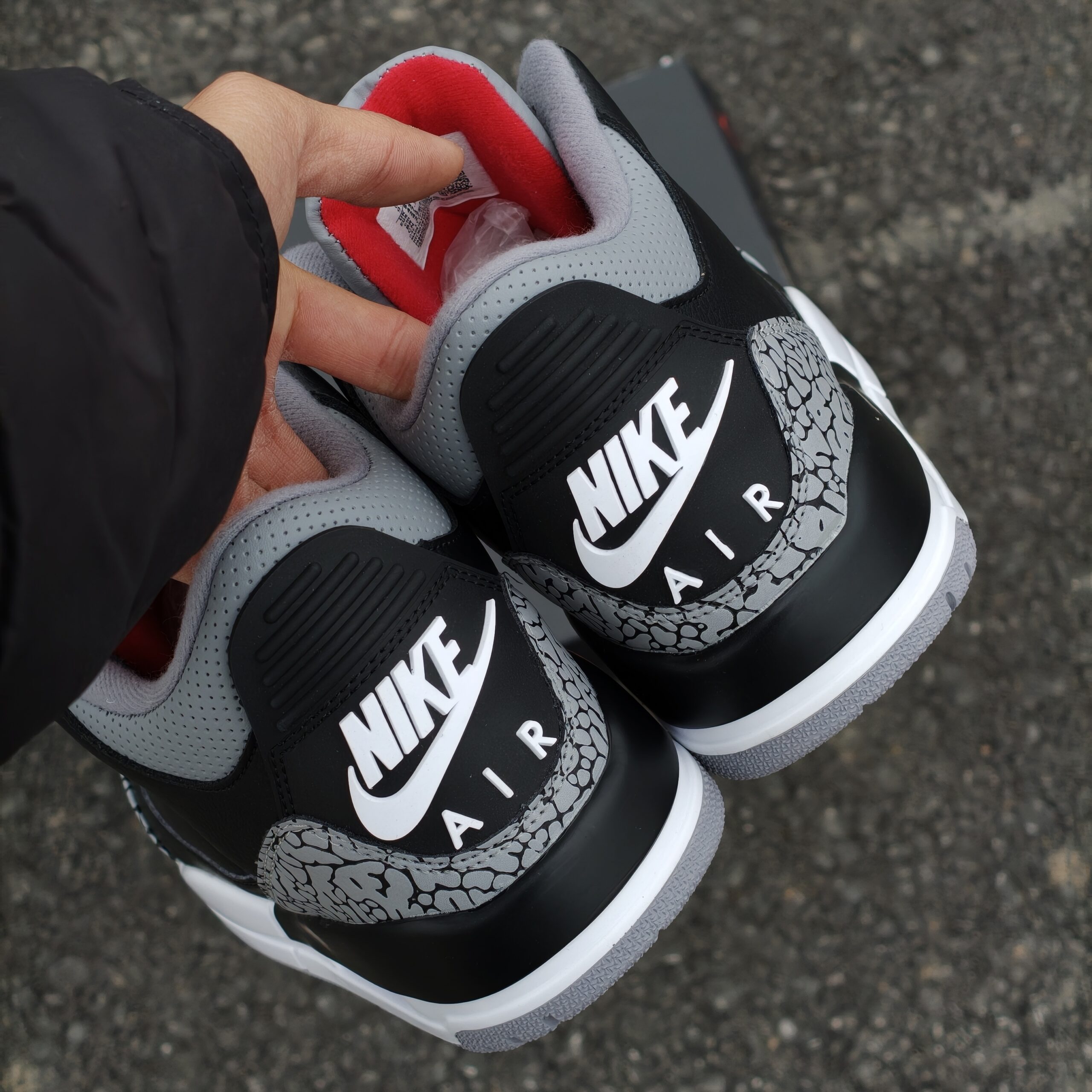 Giày Nike Air Jordan 3 Retro OG ‘Black Cement’ 2018 - Koisneaker - Ảnh 3