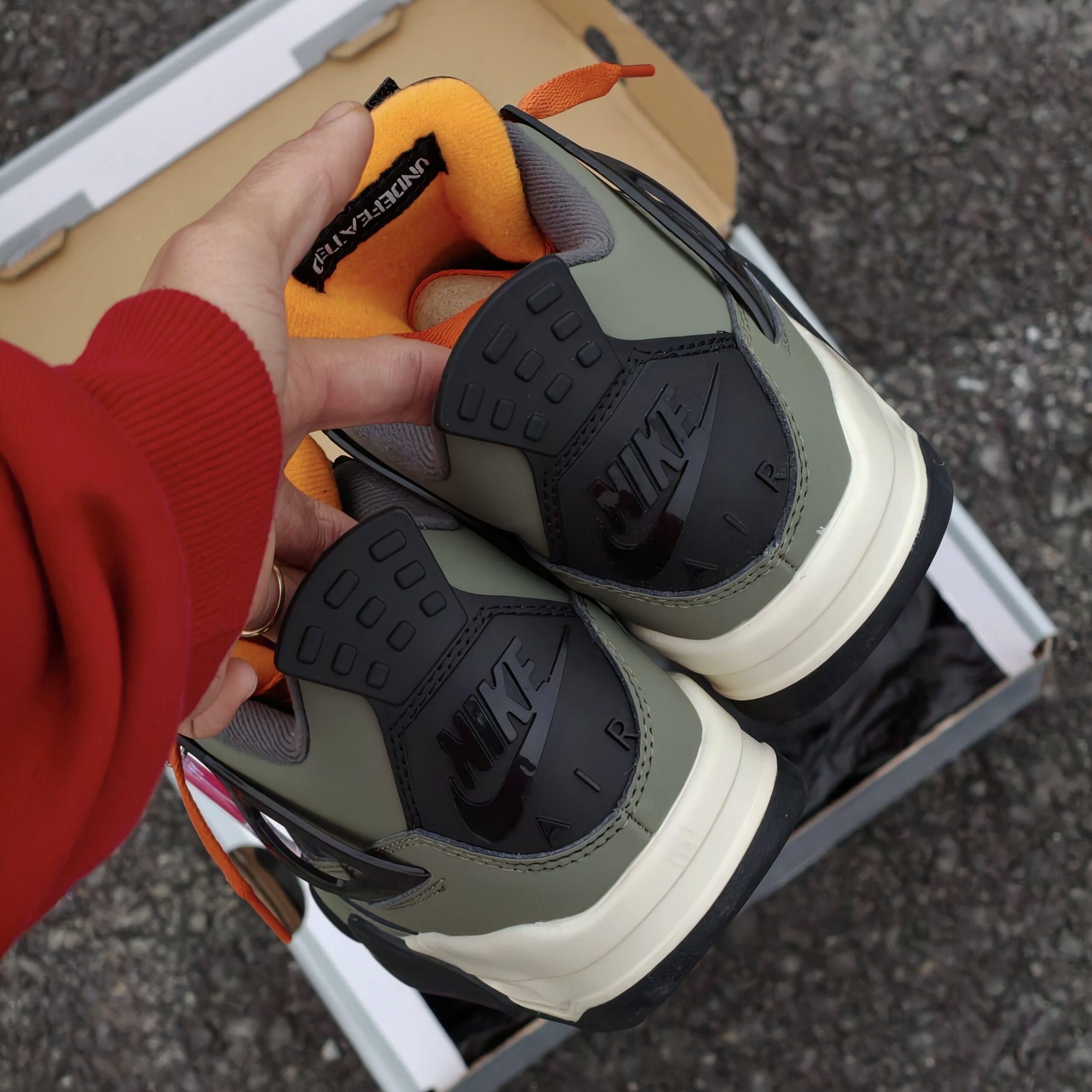 Giày Nike Air Jordan 4 Retro OG SP ‘Undefeated’ - Koisneaker - Ảnh 5