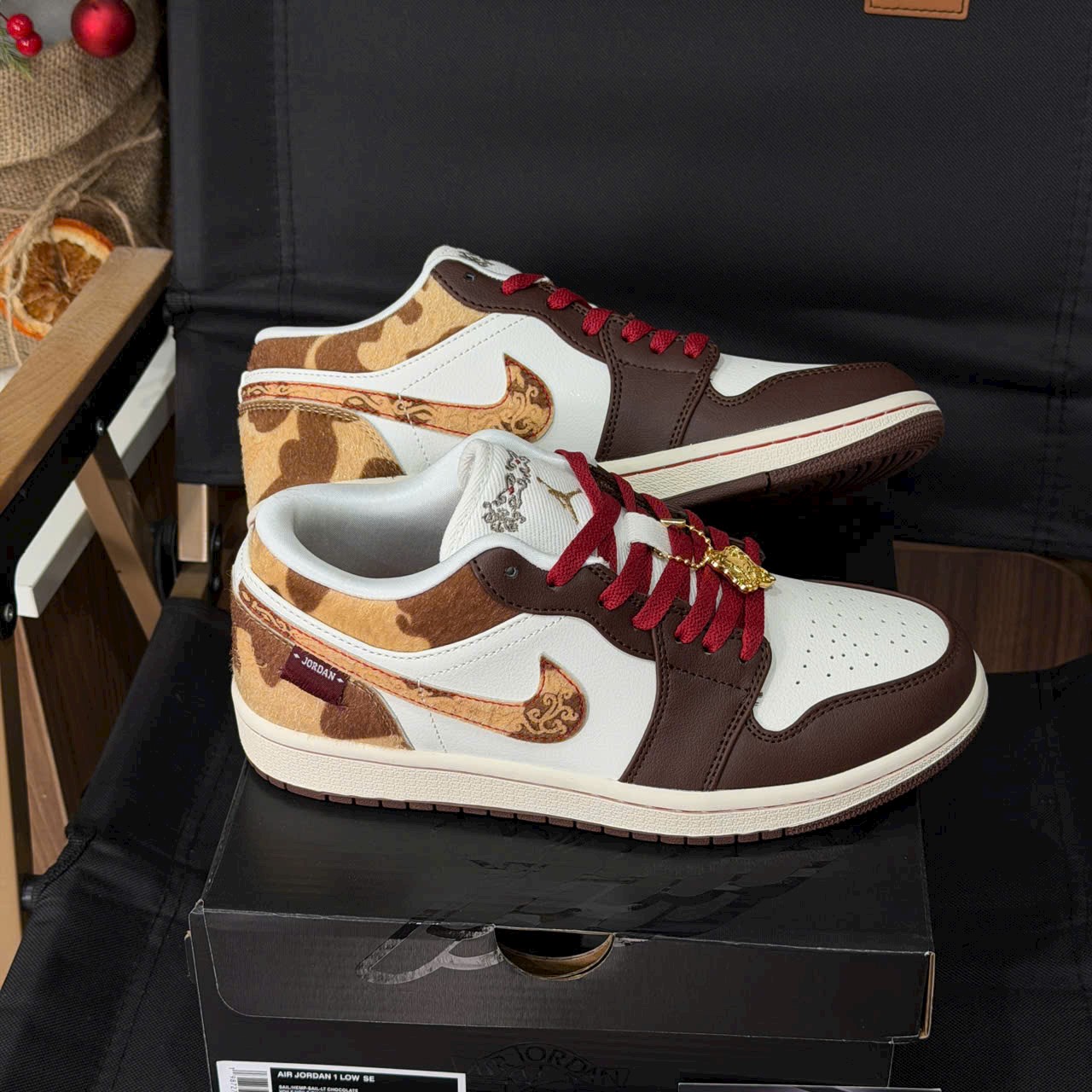 Giày Nike Air Jordan 1 Low SE CNY ‘Sail Chocolate’ Kỉ Niệm 2026 - Koisneaker - Ảnh 2