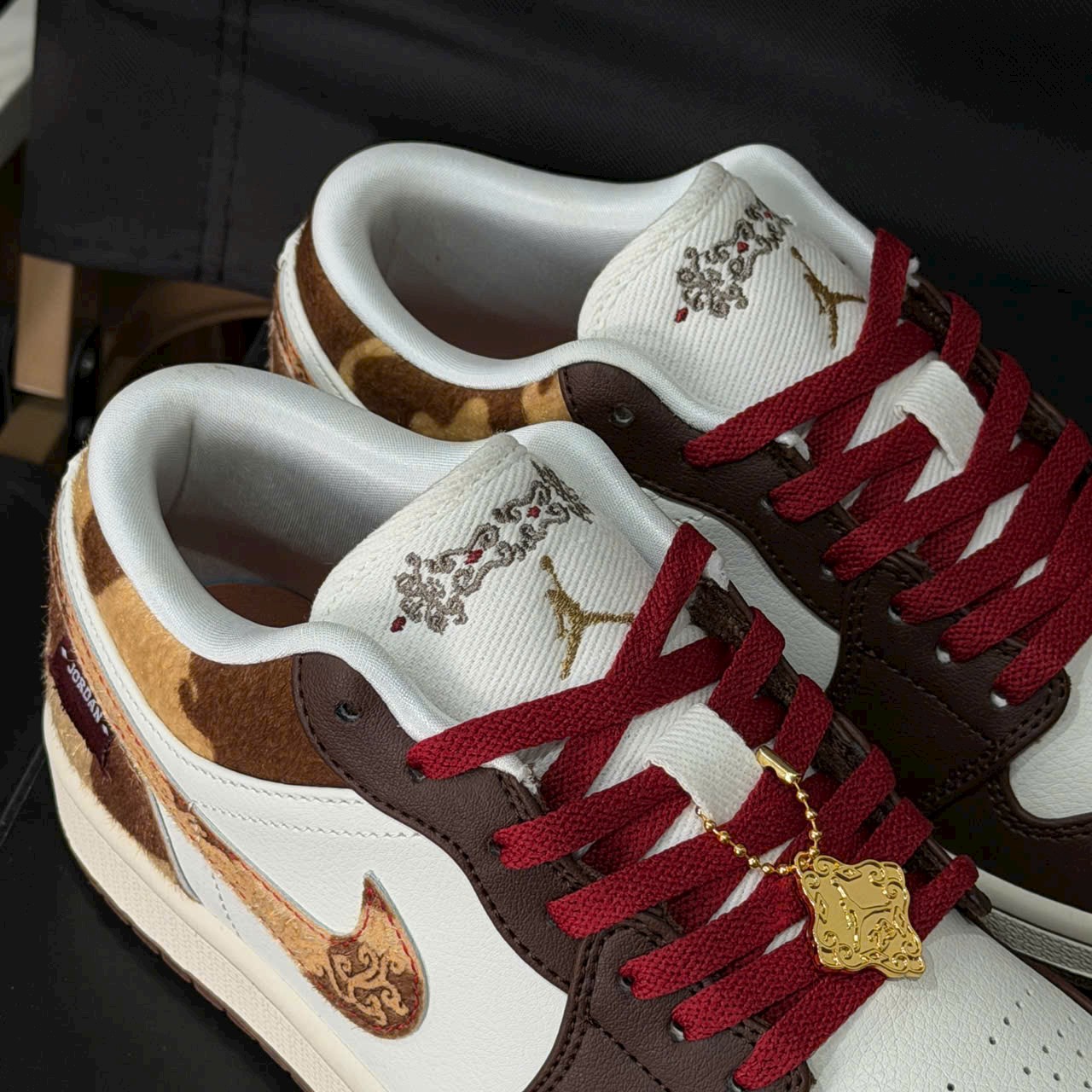 Giày Nike Air Jordan 1 Low SE CNY ‘Sail Chocolate’ Kỉ Niệm 2026 - Koisneaker - Ảnh 4
