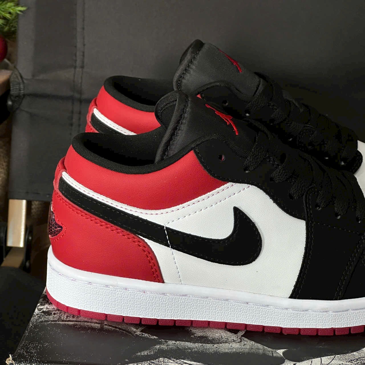 Giày Nike Air Jordan 1 Low SE ‘Black Toe 2025’ - Koisneaker - Ảnh 5